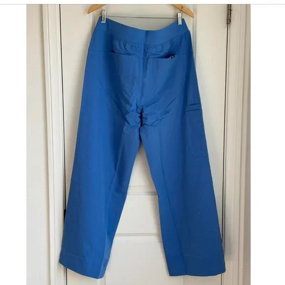 Figs High Waisted Isabel Wide Leg Scrub Pants in Ceil Blue, Size X-Large - Picture 8 of 9